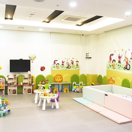 รามาดา บาย วินด์แฮม ยองอิน Hotel ยงอิน ภายนอก รูปภาพ