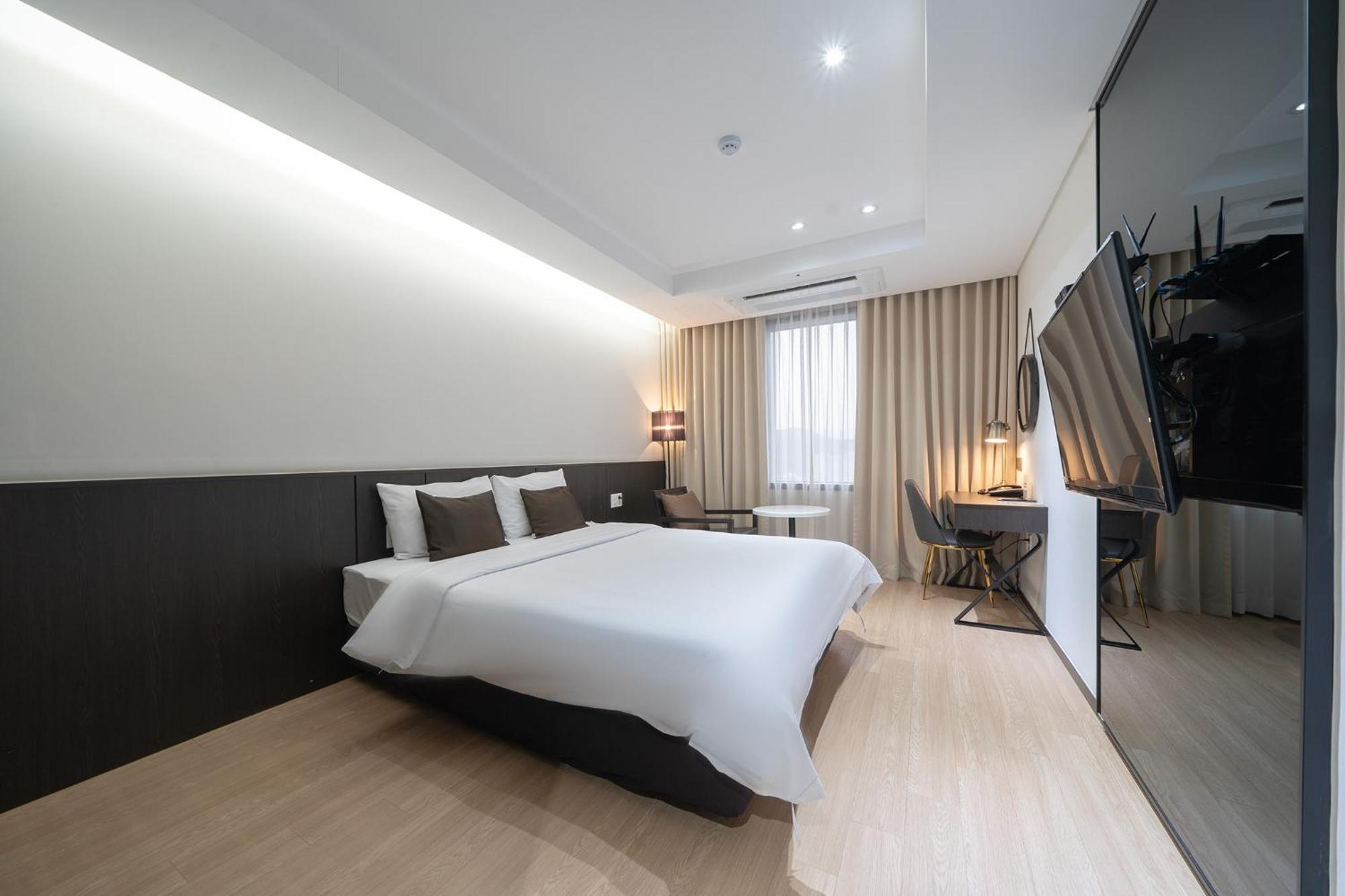 รามาดา บาย วินด์แฮม ยองอิน Hotel ยงอิน ภายนอก รูปภาพ