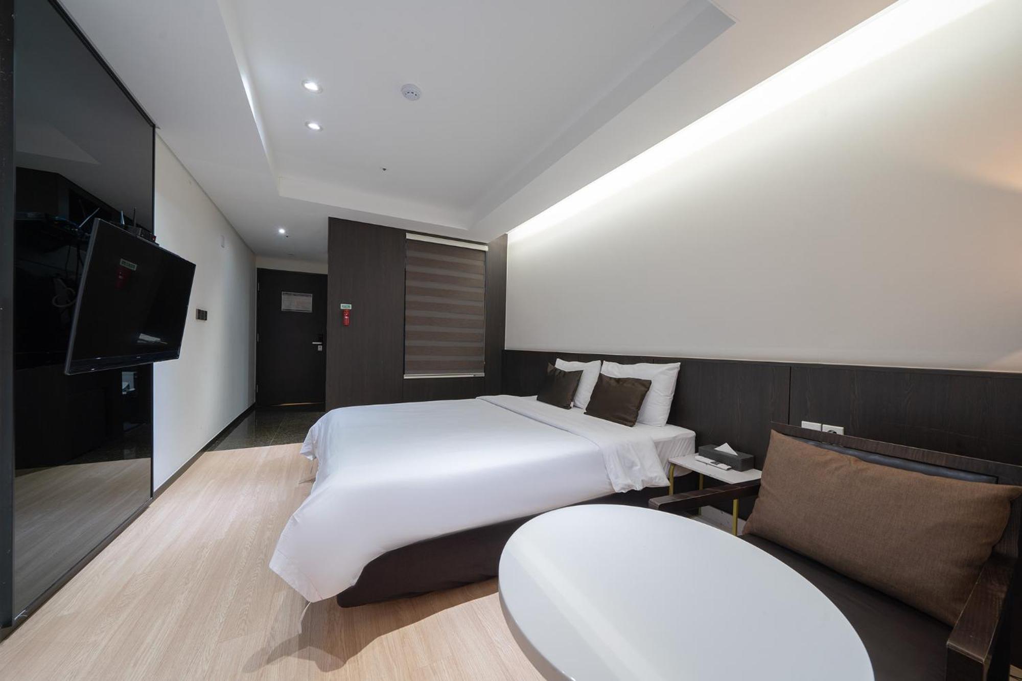 รามาดา บาย วินด์แฮม ยองอิน Hotel ยงอิน ภายนอก รูปภาพ
