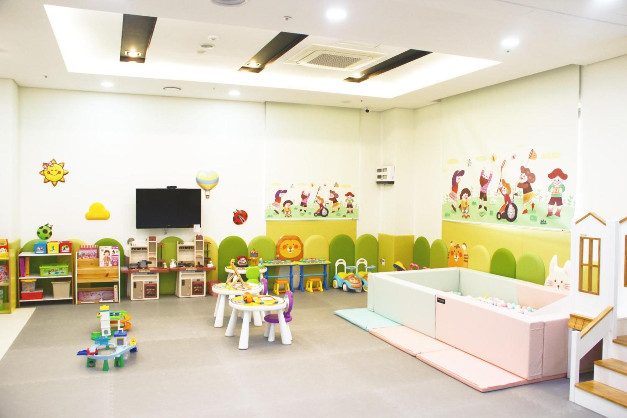 รามาดา บาย วินด์แฮม ยองอิน Hotel ยงอิน ภายนอก รูปภาพ